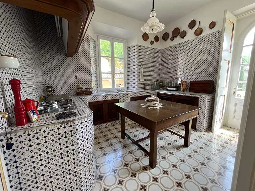 Immagine 19 di Villetta a schiera in vendita  in via di lima 1 a Bagni Di Lucca