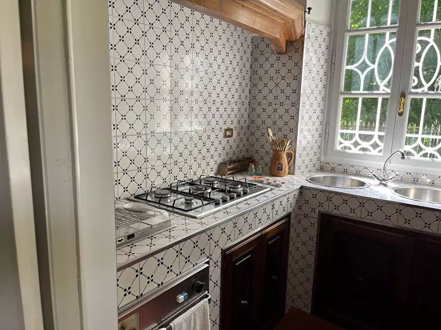 Immagine 46 di Villetta a schiera in vendita  in via di lima 1 a Bagni Di Lucca