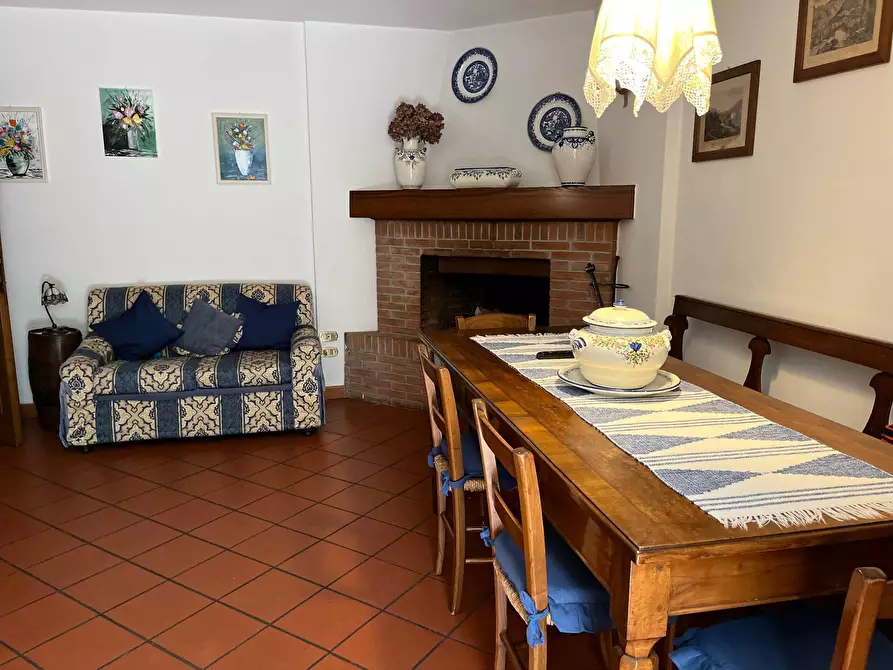 Immagine 56 di Villetta a schiera in vendita  in via di lima 1 a Bagni Di Lucca