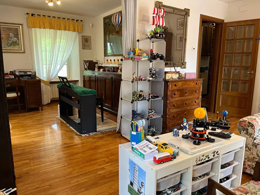 Immagine 61 di Villetta a schiera in vendita  in via di lima 1 a Bagni Di Lucca