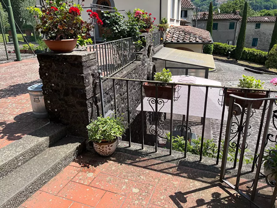 Immagine 63 di Villetta a schiera in vendita  in via di lima 1 a Bagni Di Lucca