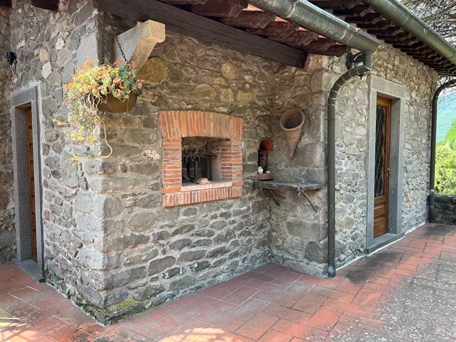 Immagine 73 di Villetta a schiera in vendita  in via di lima 1 a Bagni Di Lucca