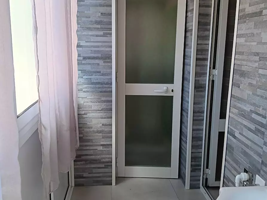 Immagine 16 di Appartamento in vendita  in P.zza XI Maggio 1 a Livorno