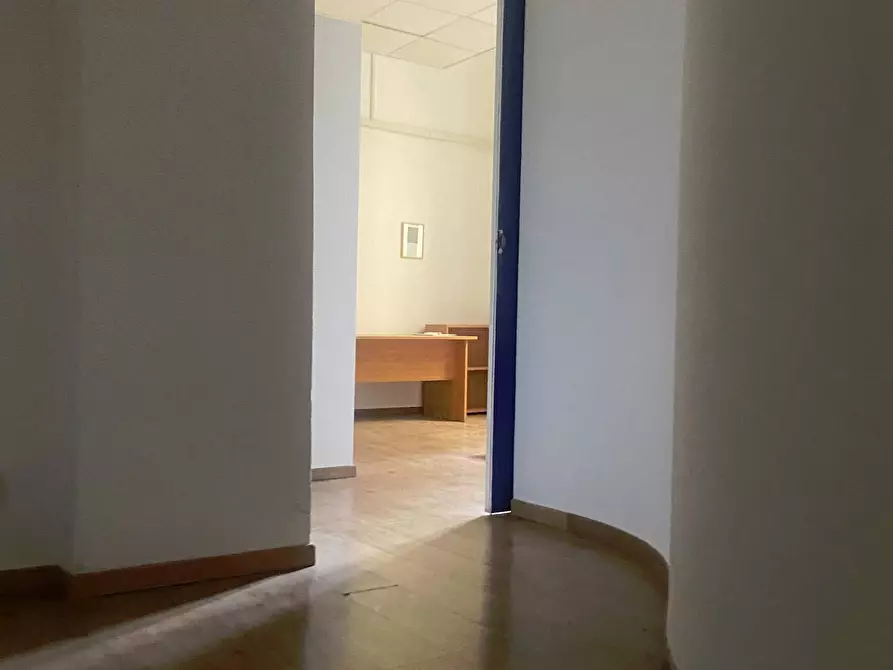 Immagine 20 di Attività commerciale in affitto  in Via Dell' Indipendenza 10 a Livorno