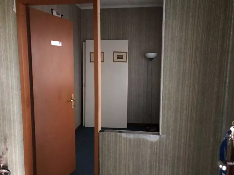 Immagine 11 di Ufficio in affitto  in via tosco romagnola 1 a Cascina