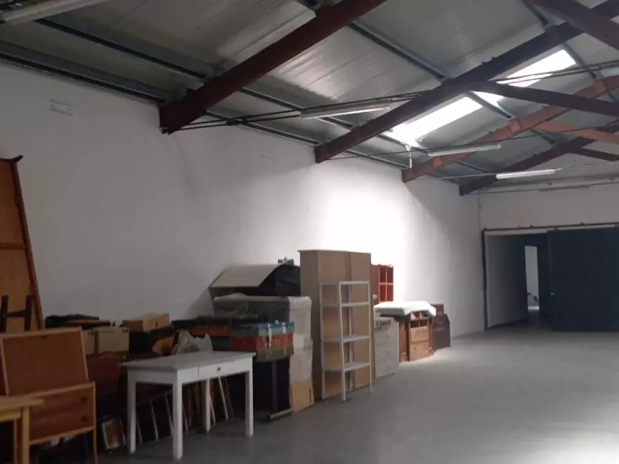 Immagine 2 di Attività commerciale in vendita  in Via Giosue' Carducci 6 a Pisa