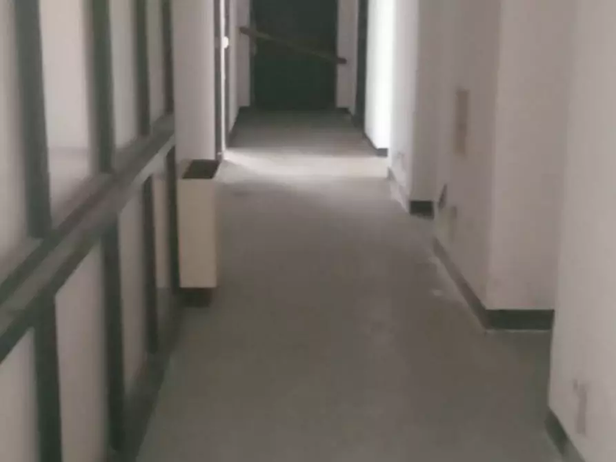 Immagine 19 di Attività commerciale in vendita  in Via Giosue' Carducci 6 a Pisa