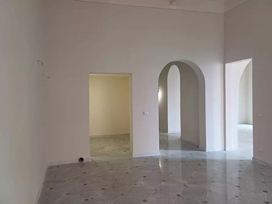 Immagine 3 di Appartamento in vendita  in piazza garibaldi - a Pisa