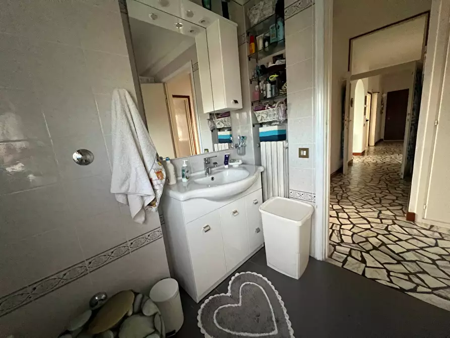 Immagine 11 di Appartamento in vendita  in Via Degli Oleandri a Pisa