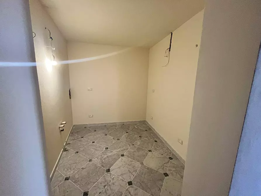 Immagine 7 di Appartamento in vendita  in piazza garibaldi - a Pisa