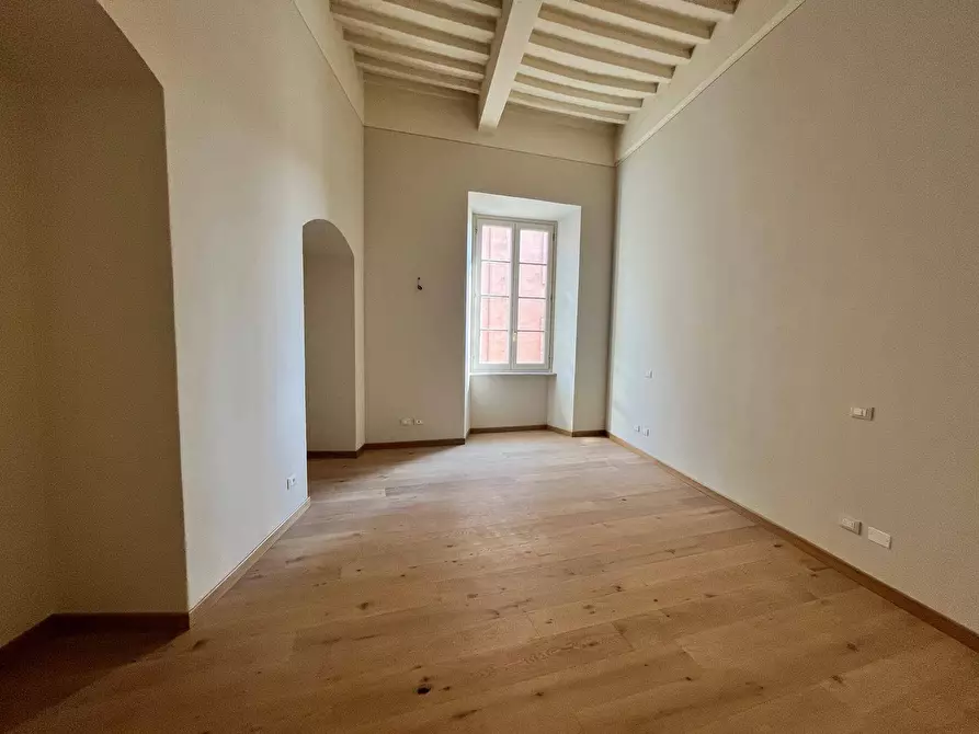 Immagine 18 di Appartamento in vendita  in piazza garibaldi - a Pisa