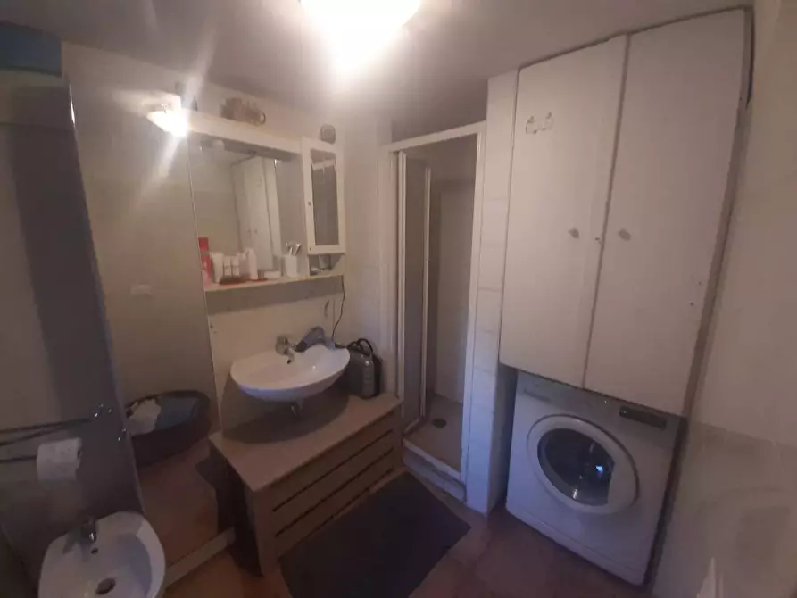 Immagine 10 di Appartamento in vendita  in Via Delle Eriche a Pisa