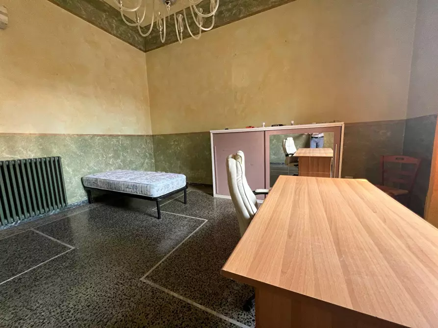 Immagine 16 di Camera in affitto  in via benedetto croce a Pisa