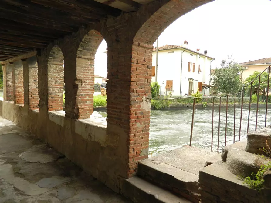 Immagine 1 di Casa indipendente in vendita  in san cassiano a vico a Lucca