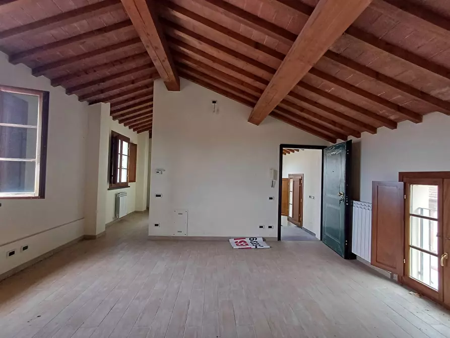 Immagine 4 di Appartamento in vendita  in via possenti - a San Giuliano Terme