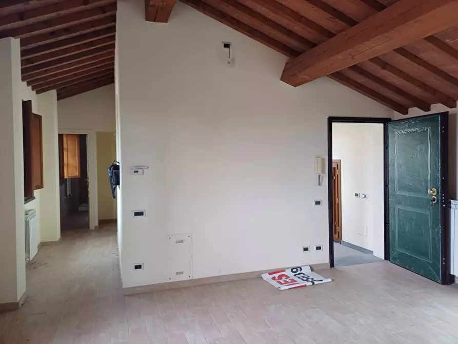 Immagine 5 di Appartamento in vendita  in via possenti - a San Giuliano Terme