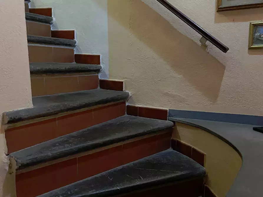 Immagine 12 di Casa indipendente in vendita  in Piazza Santi Pietro E Paolo 11 a Livorno