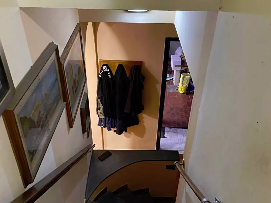 Immagine 13 di Casa indipendente in vendita  in Piazza Santi Pietro E Paolo 11 a Livorno
