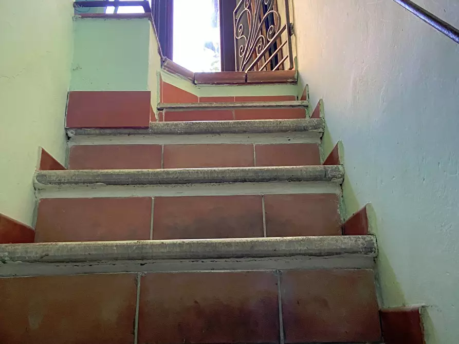 Immagine 18 di Casa indipendente in vendita  in Piazza Santi Pietro E Paolo 11 a Livorno