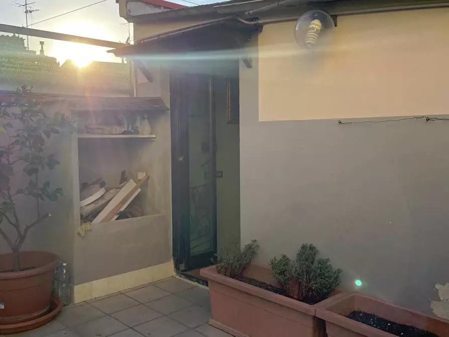 Immagine 26 di Casa indipendente in vendita  in Piazza Santi Pietro E Paolo 11 a Livorno