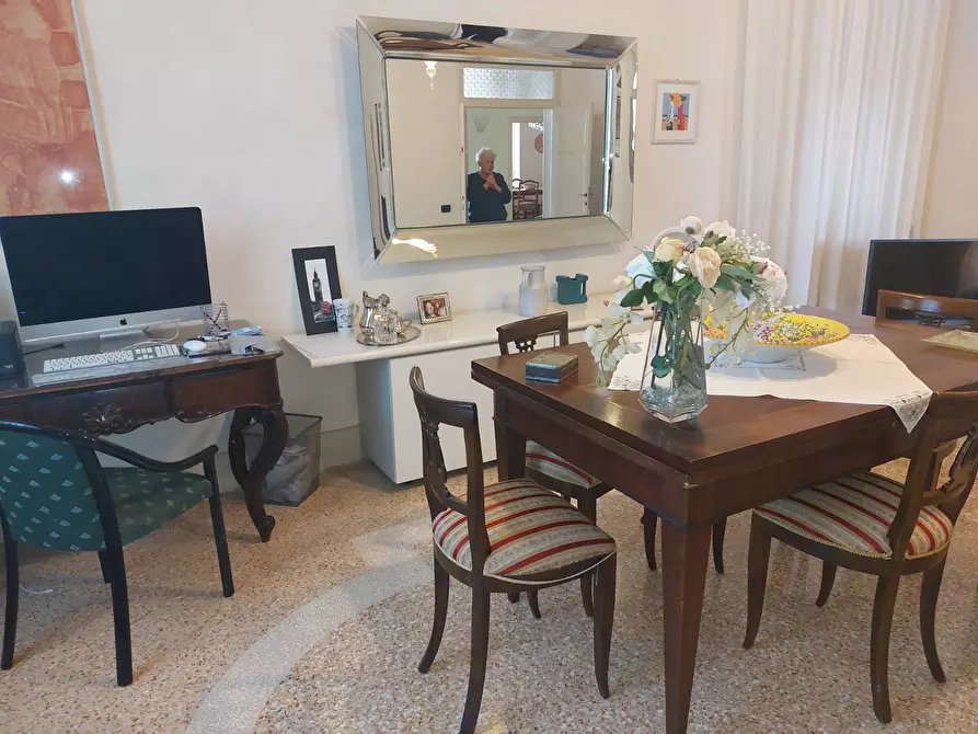 Immagine 8 di Villetta a schiera in vendita  in sd statale 12 123 a San Giuliano Terme