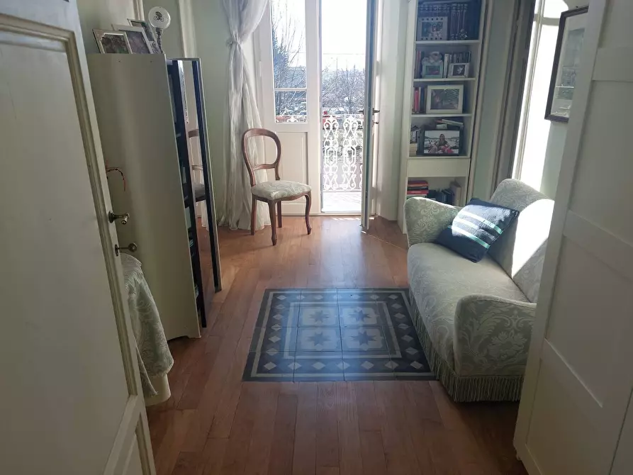 Immagine 9 di Villetta a schiera in vendita  in sd statale 12 123 a San Giuliano Terme