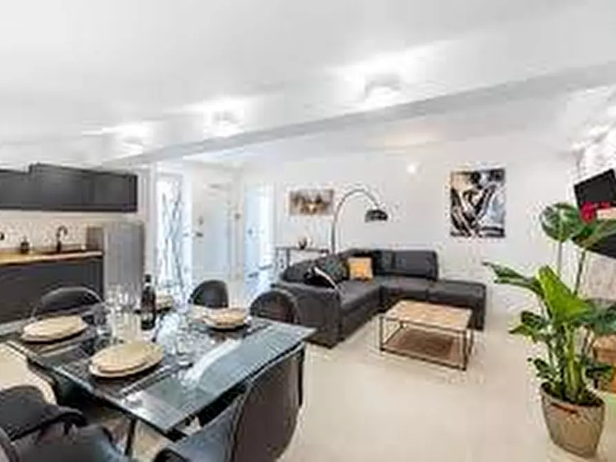 Immagine 10 di Appartamento in vendita  in Via Di Padule a Pisa