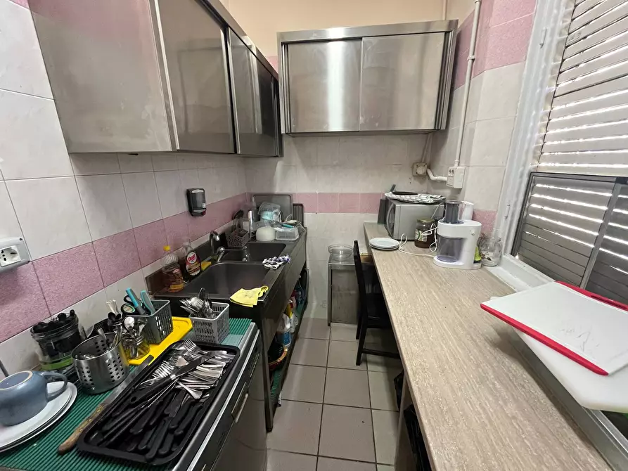 Immagine 6 di Attività commerciale in vendita  in viale del tirreno 33 a Pisa