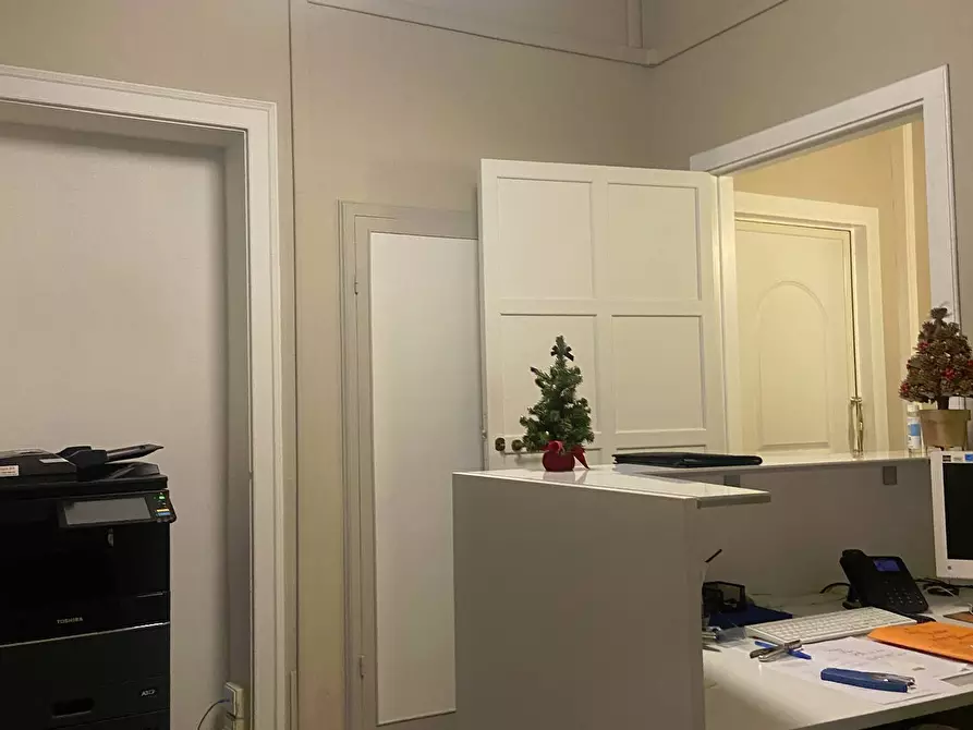 Immagine 13 di Appartamento in vendita  in Via Dell' Indipendenza 33 a Livorno