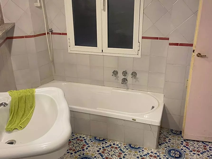 Immagine 21 di Appartamento in vendita  in Via Dell' Indipendenza 33 a Livorno