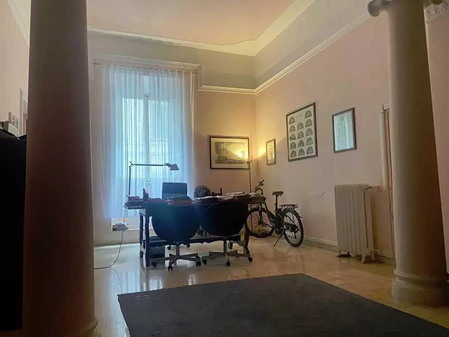 Immagine 23 di Appartamento in vendita  in Via Dell' Indipendenza 33 a Livorno