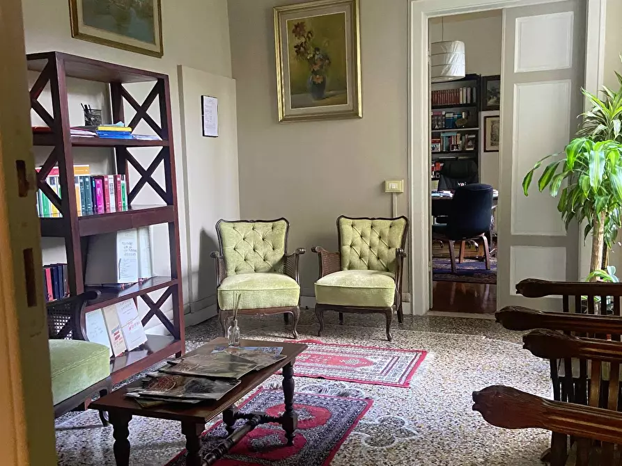 Immagine 12 di Appartamento in vendita  in Via Dell' Indipendenza 33 a Livorno