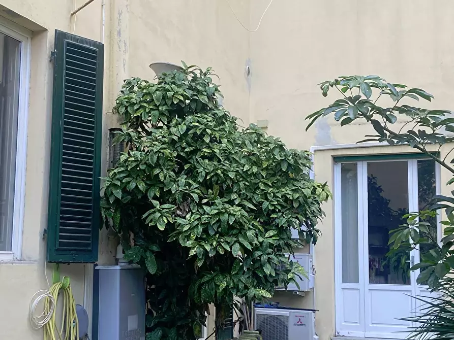 Immagine 33 di Appartamento in vendita  in Via Dell' Indipendenza 33 a Livorno