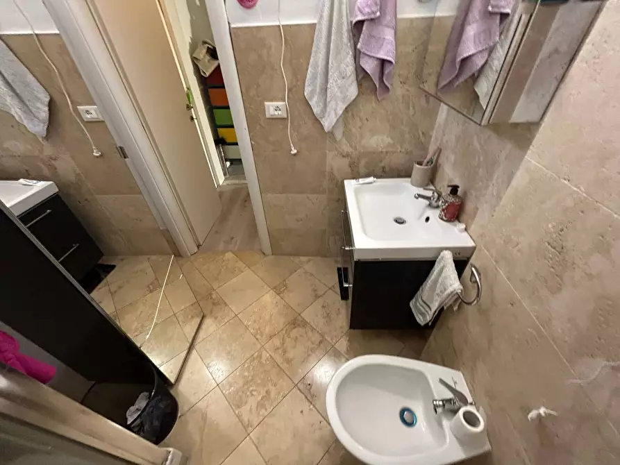 Immagine 16 di Appartamento in vendita  in via eugenio curiel 69 a Cascina