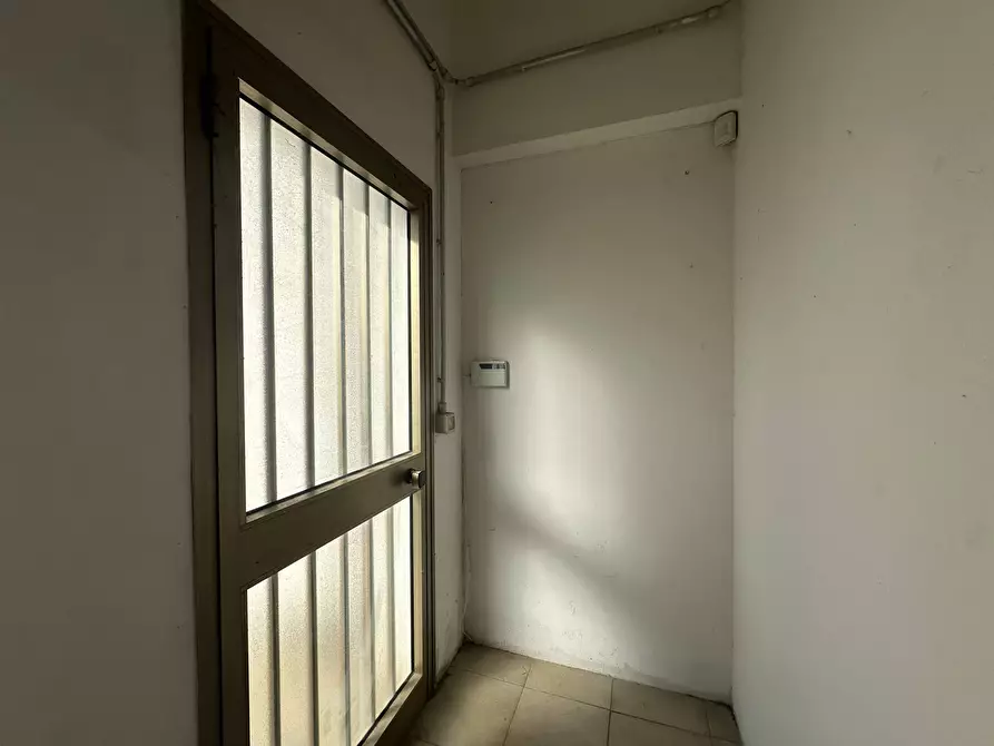 Immagine 25 di Attività commerciale in vendita  in via dell'arte 8 a Pietrasanta