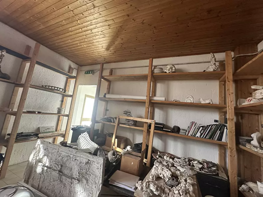 Immagine 22 di Attività commerciale in vendita  in via dell'arte 8 a Pietrasanta