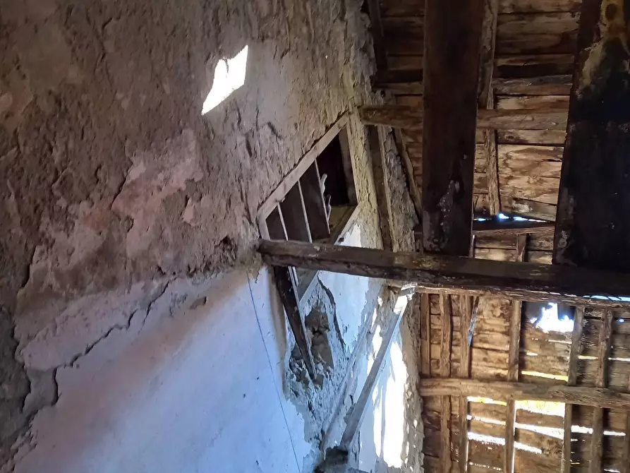 Immagine 16 di Casa indipendente in vendita  in Via del Carmine 13 a Sillano Giuncugnano