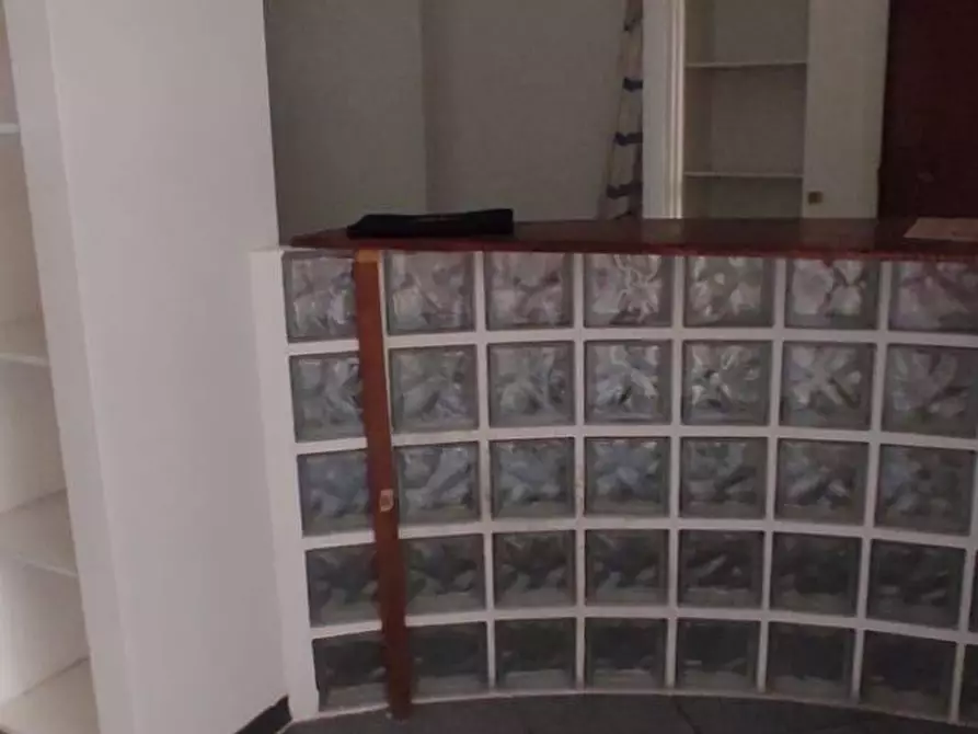 Immagine 5 di Ufficio in affitto  in Via Grande 95 a Livorno