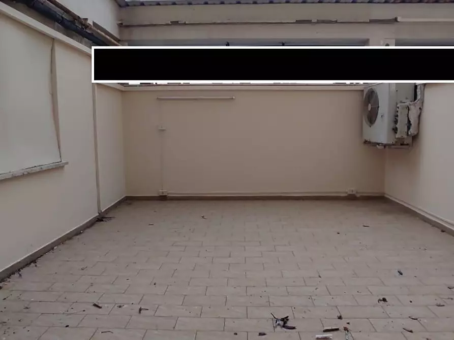 Immagine 1 di Ufficio in affitto  in Via Grande 95 a Livorno