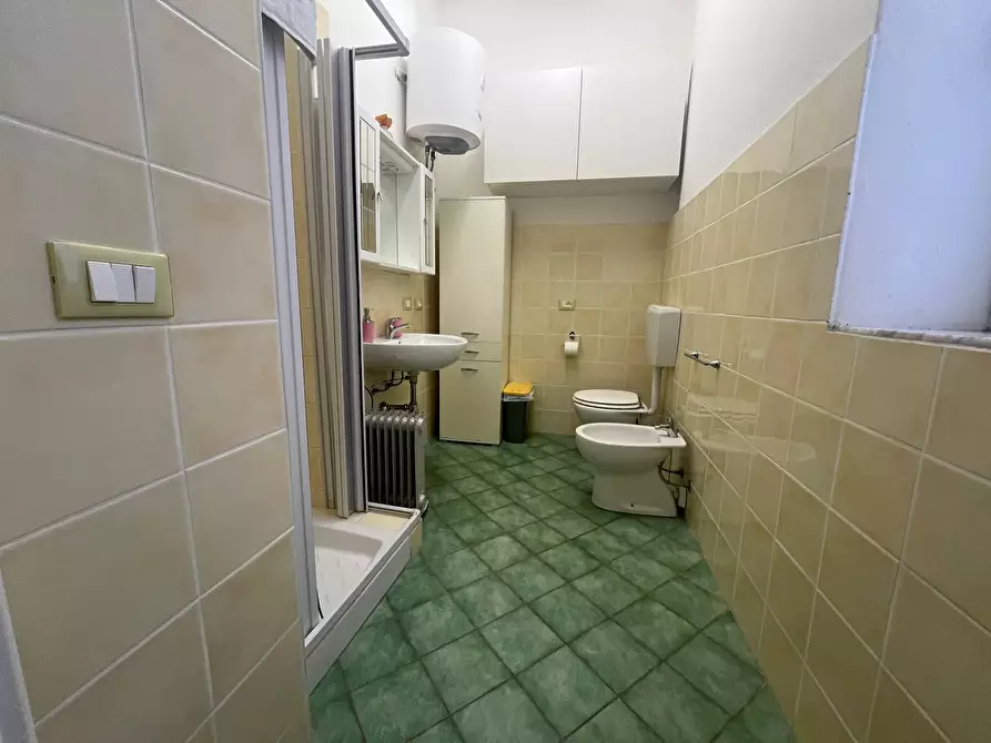 Immagine 5 di Attività commerciale in vendita  in Piazza Dei Cavalieri 2 a Pisa