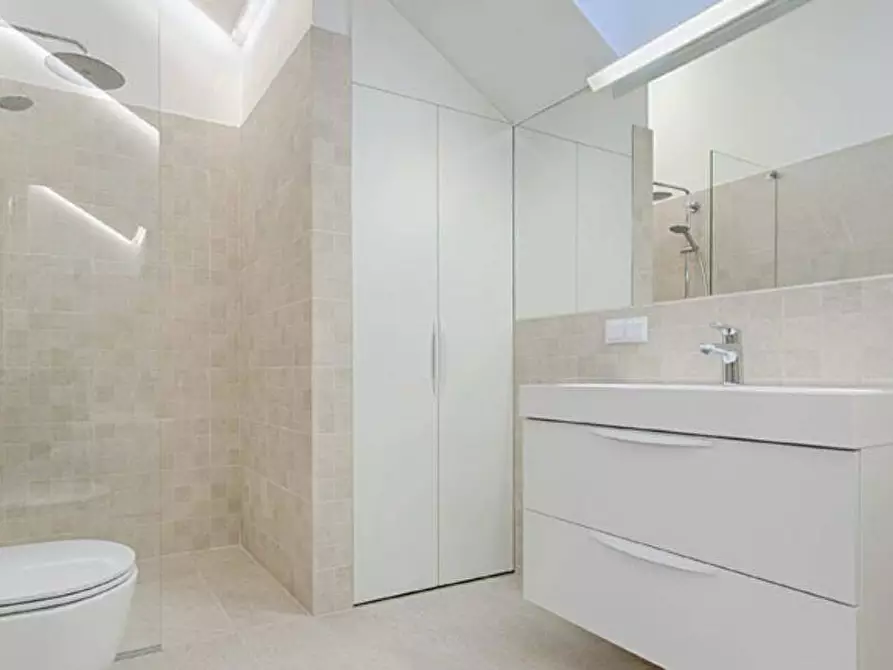 Immagine 10 di Villetta a schiera in vendita  in Via Caduti Del Lavoro 100 a Pisa