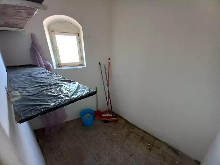 Immagine 7 di Appartamento in vendita  in Scali Del Pontino 91 a Livorno