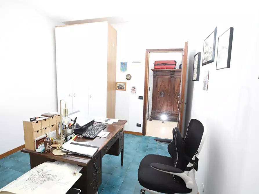 Immagine 16 di Appartamento in vendita  in Viale Mameli 131 a Livorno