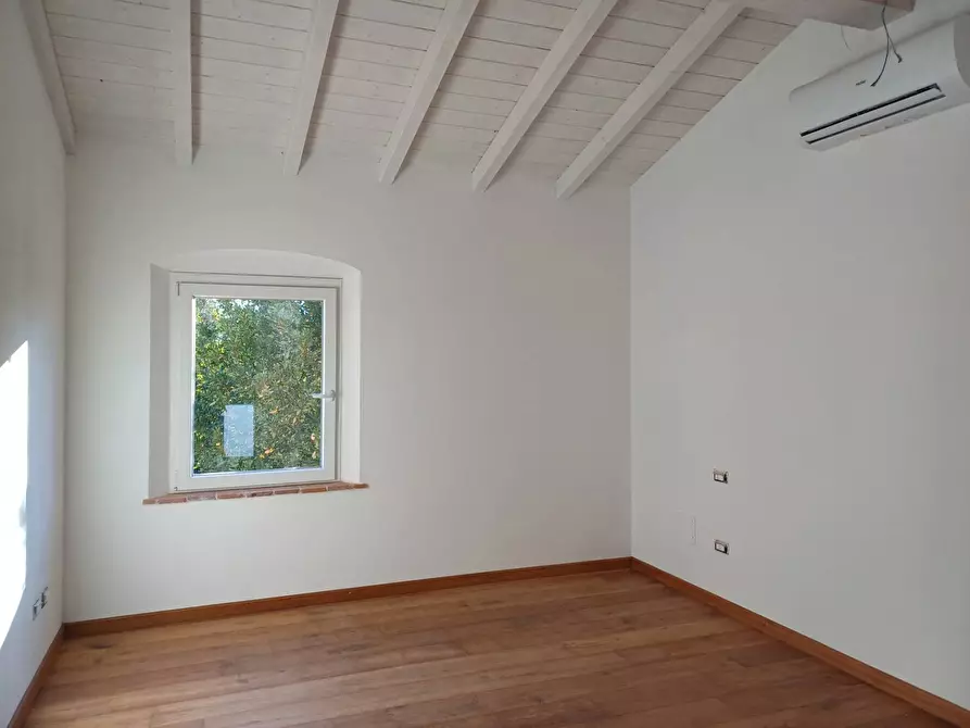 Immagine 7 di Casa indipendente in vendita  in via filippo turati - a San Giuliano Terme