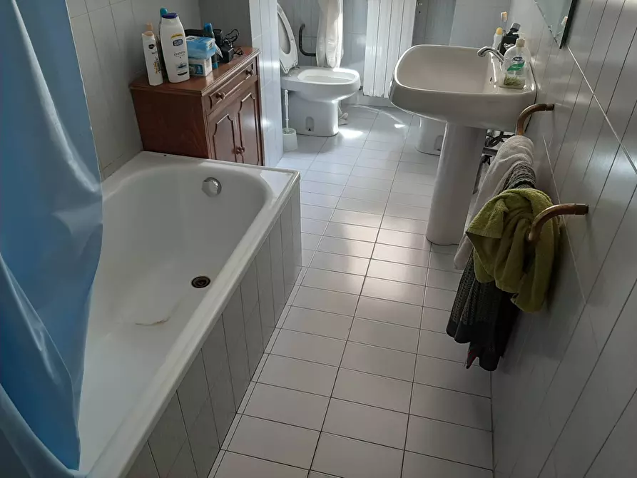 Immagine 10 di Appartamento in vendita  in Via Cesare Studiati 5 a Pisa