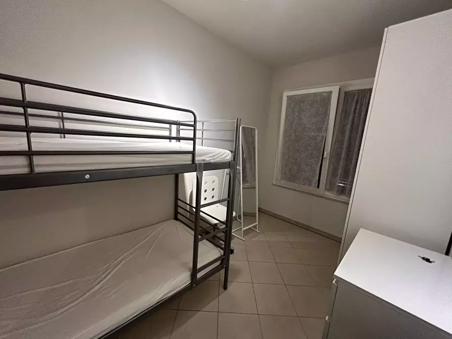 Immagine 5 di Appartamento in vendita  in viale del tirreno 100 a Pisa