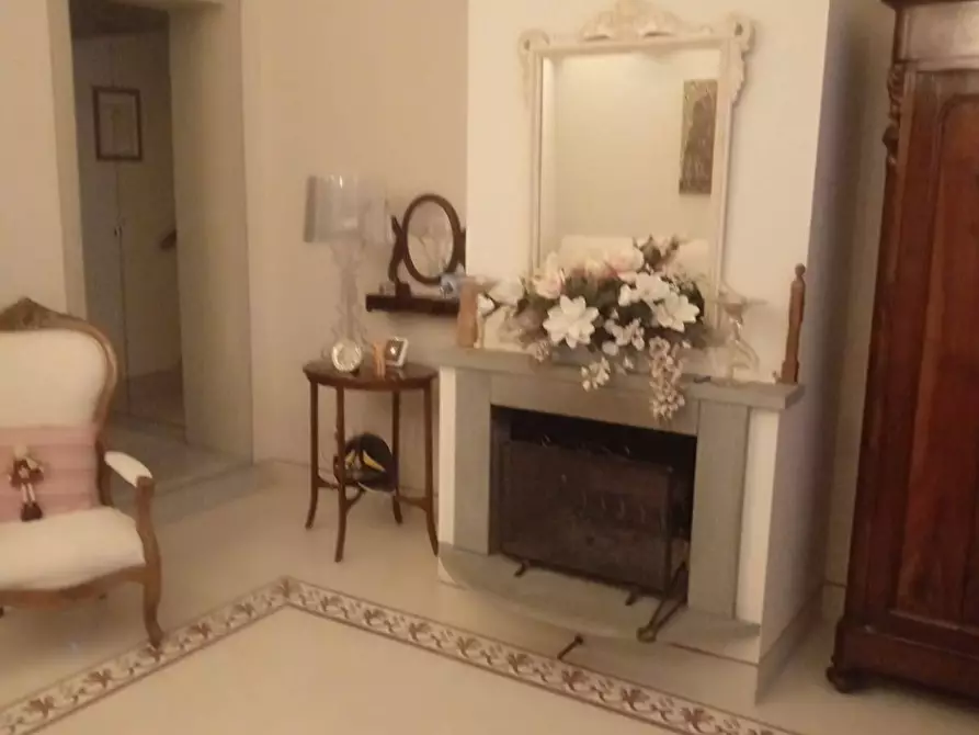 Immagine 1 di Casa indipendente in vendita  in Via Isola Di Capraia 100 a Pisa