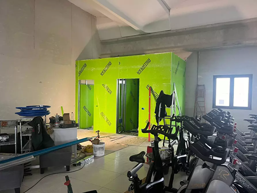 Immagine 5 di Attività commerciale in affitto  in via ulisse aldovrandi 5 a Pisa