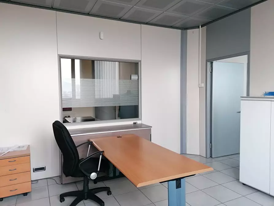 Immagine 9 di Ufficio in vendita  in via cocchi 36 a Pisa