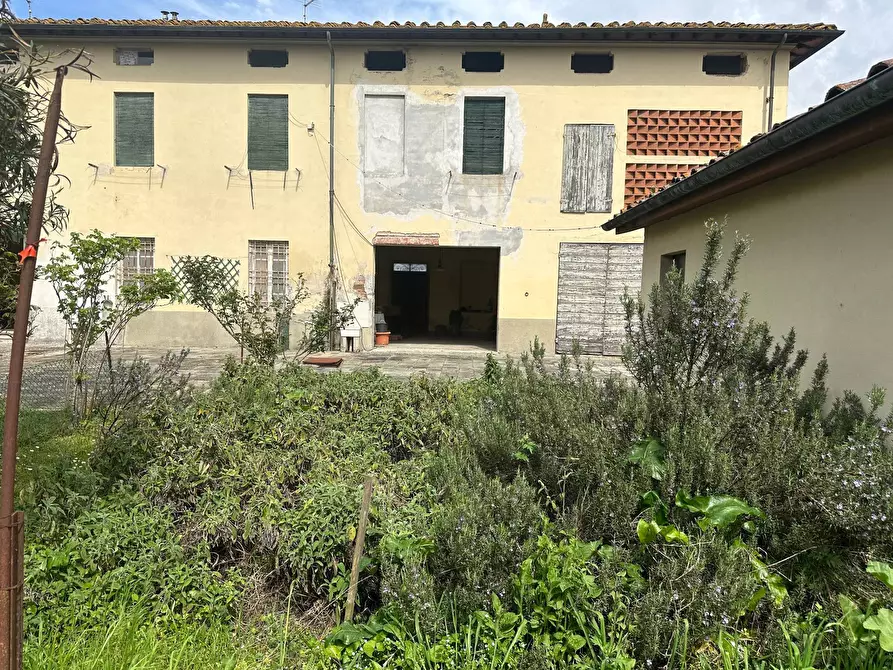 Immagine 2 di Casa indipendente in vendita  in via sandei 48 a Lucca